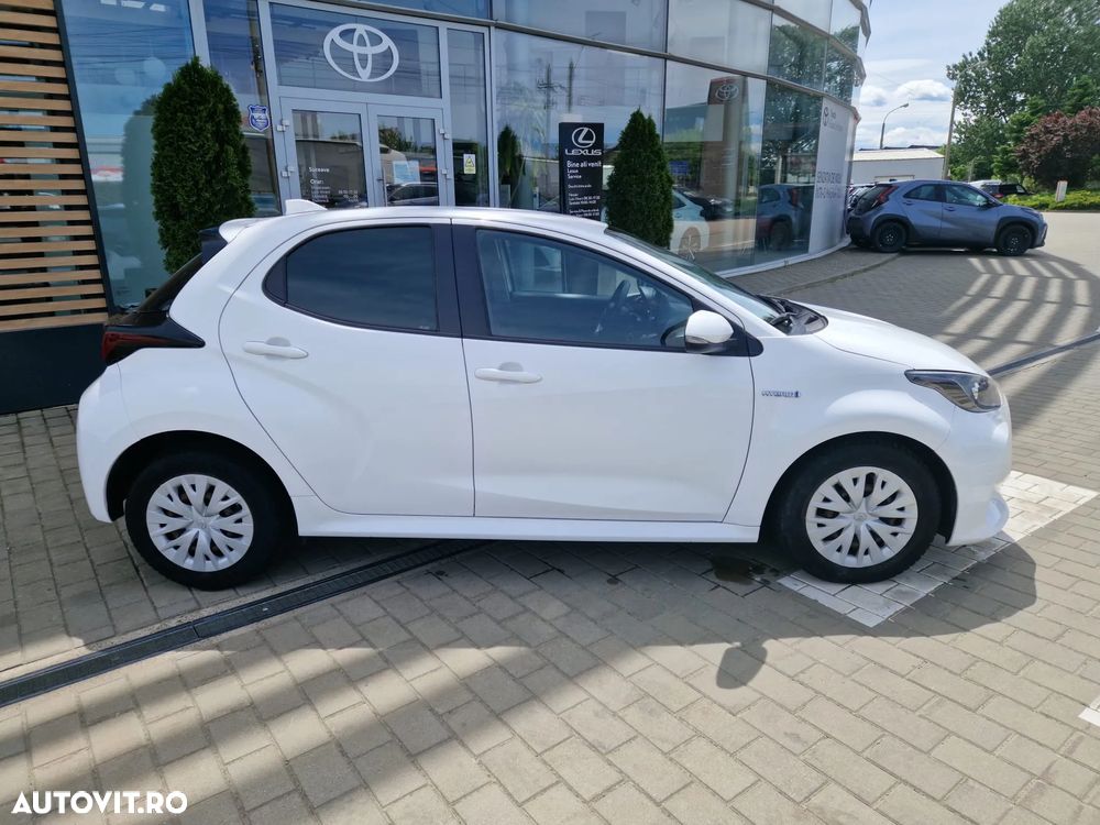 Toyota Yaris 1.5 VVT-i HSD Eco - 5