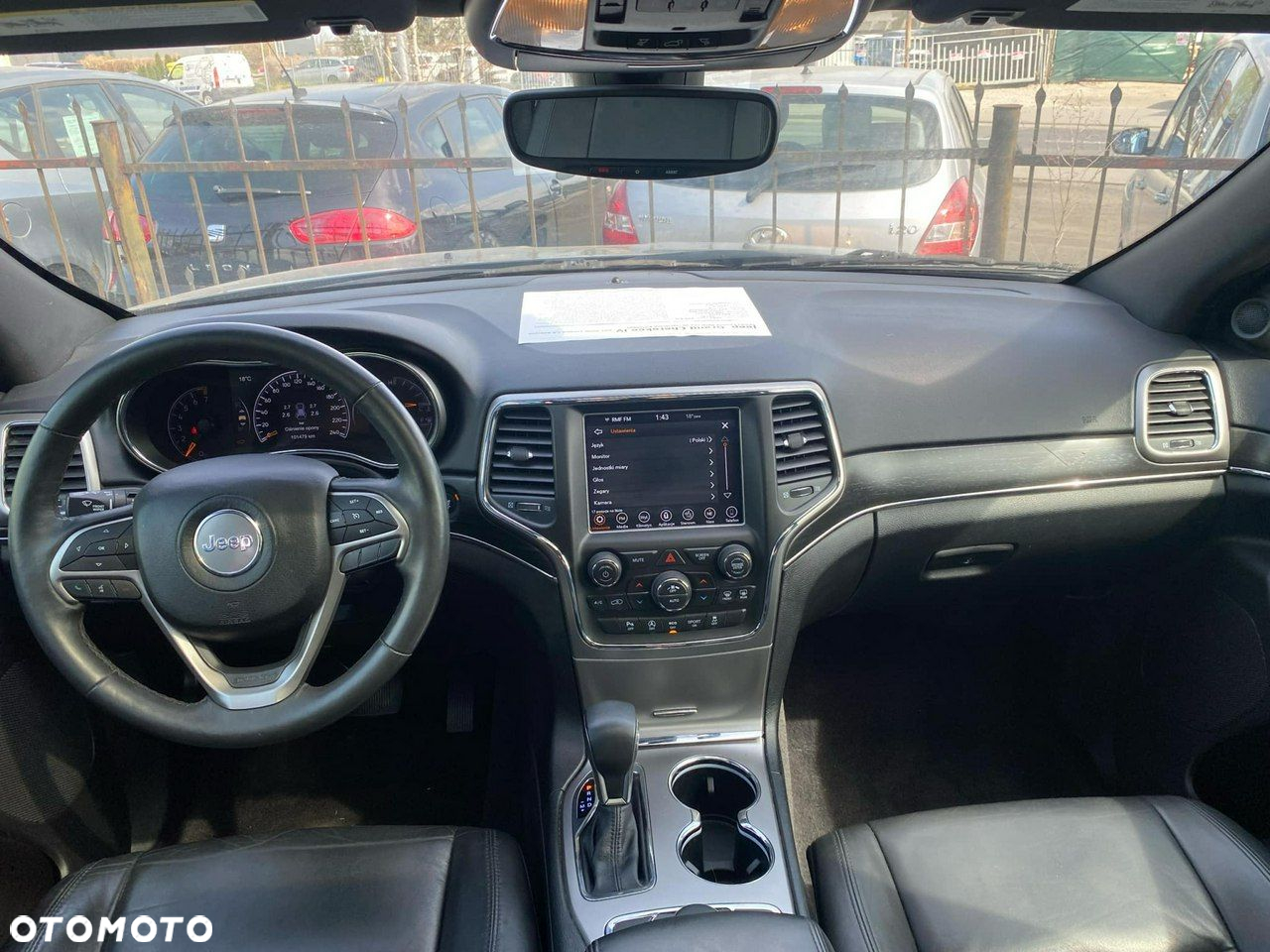 Jeep Grand Cherokee - 39