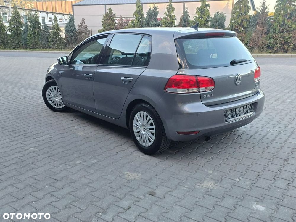 Volkswagen Golf - 3