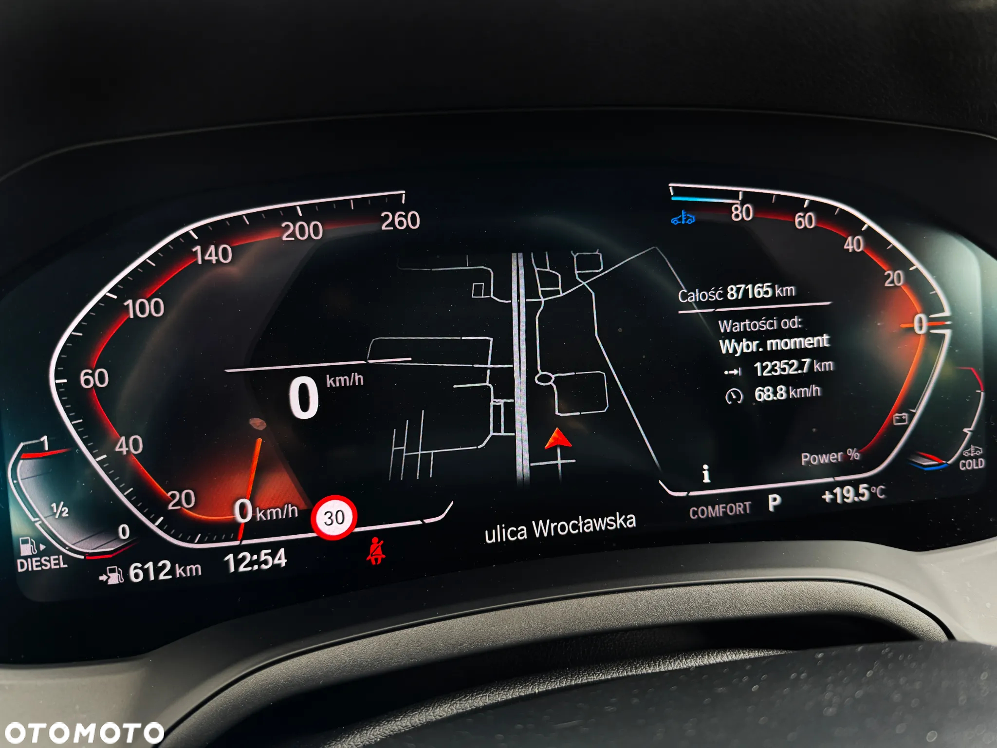 BMW Seria 3 320d xDrive Luxury Line - 32