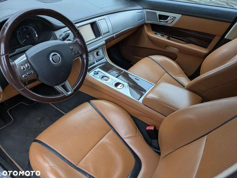 Jaguar XF 3.0 V6 D S Premium Luxury - 8