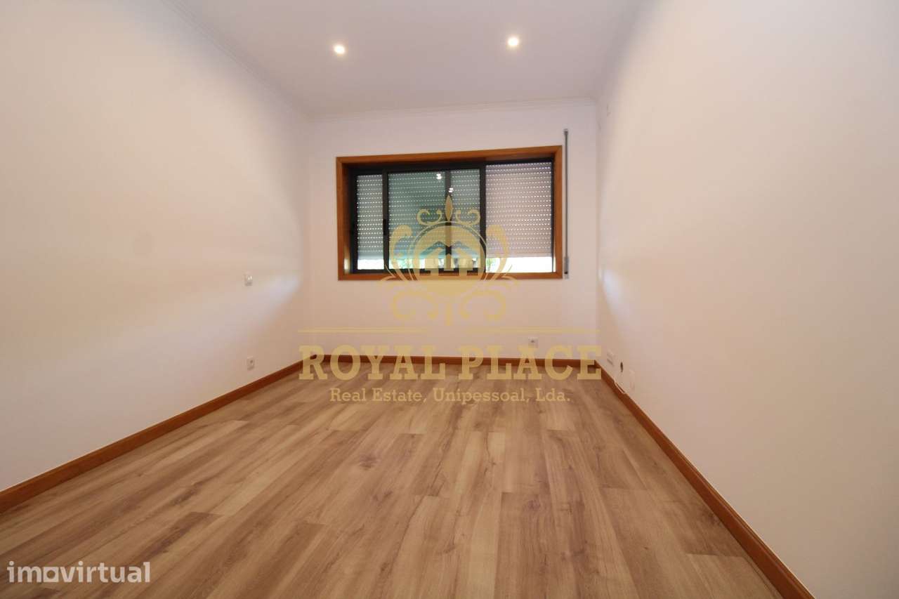 Apartamento T2 Arrifana - ARRENDAMENTO - Grande imagem: 4/20