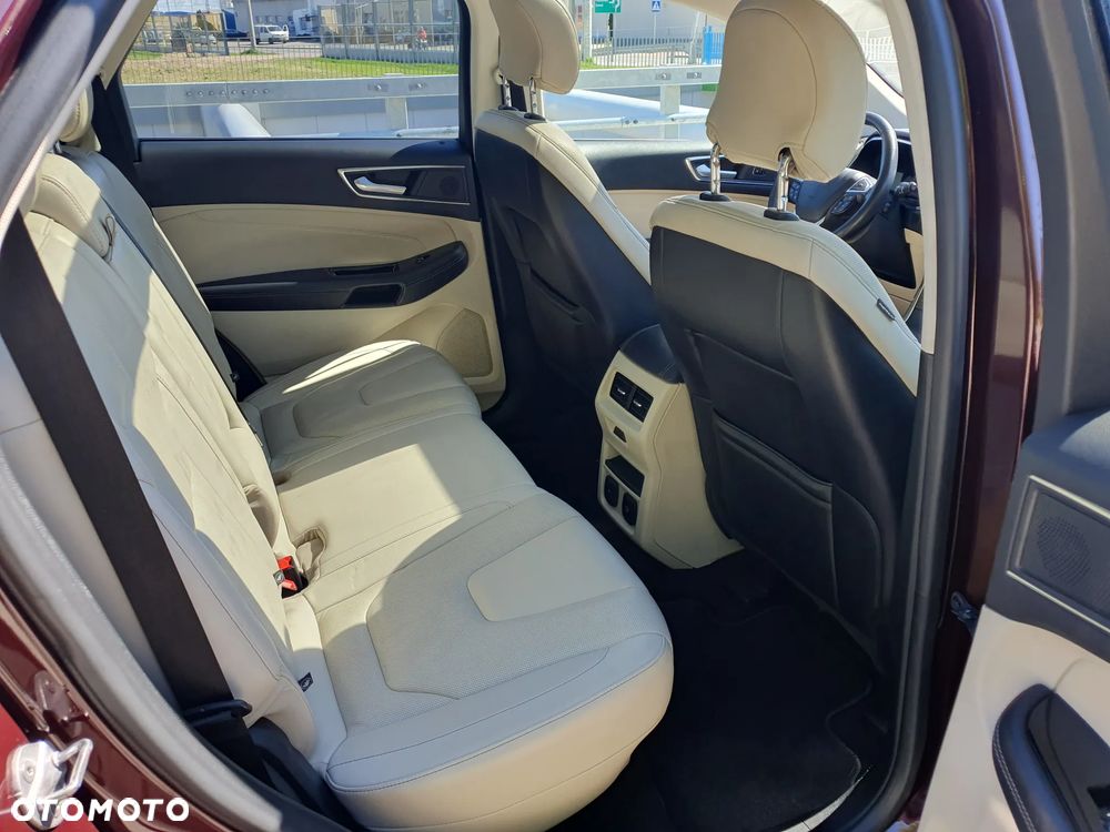 Ford Edge - 28