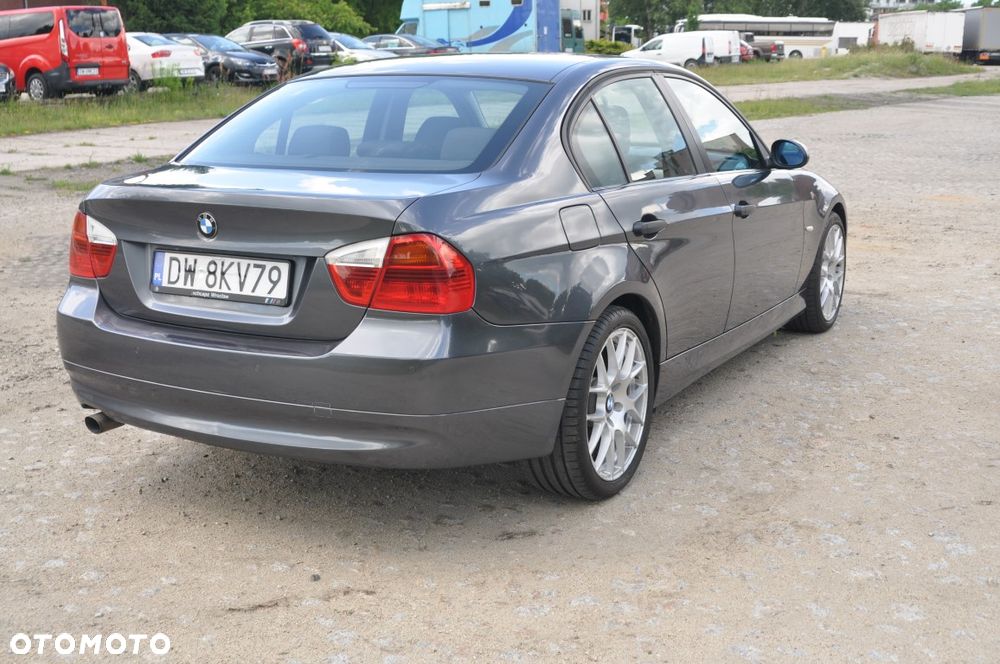 BMW Seria 3 320d DPF - 9