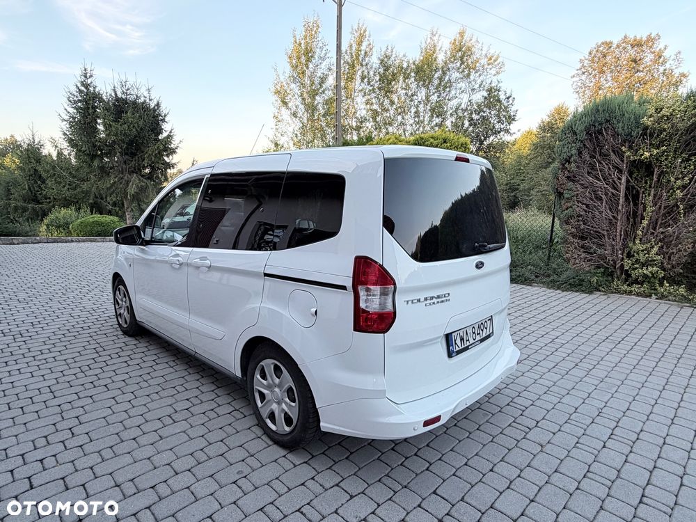 Ford Tourneo Courier 1.5 TDCi Trend - 9