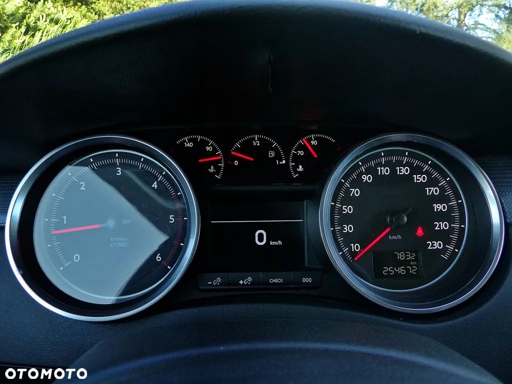 Peugeot 508 BlueHDi 120 Stop&Start Business-Line - 27