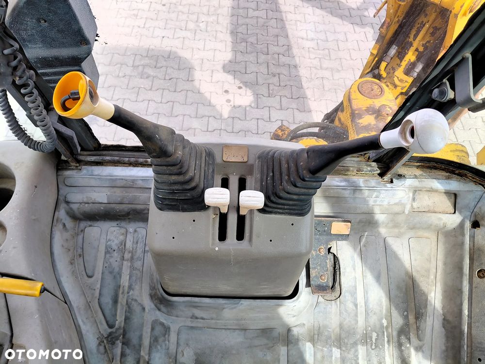 JCB 4 CX - 39