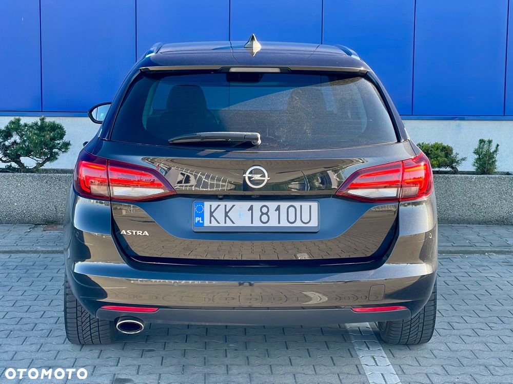 Opel Astra 1.6 BiTurbo D (CDTI) Start/Stop Innovation - 8