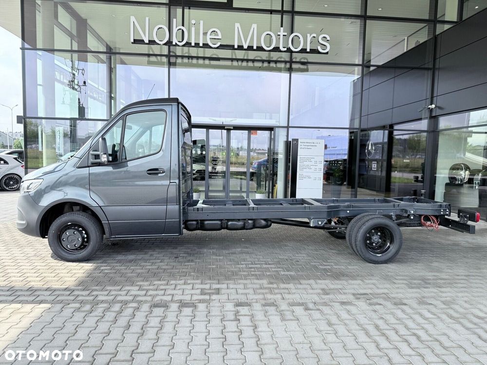 Mercedes-Benz Sprinter 517 cdi długi 4325 mm. - 2