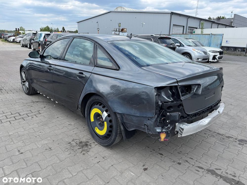 Audi S6 Limousine - 6