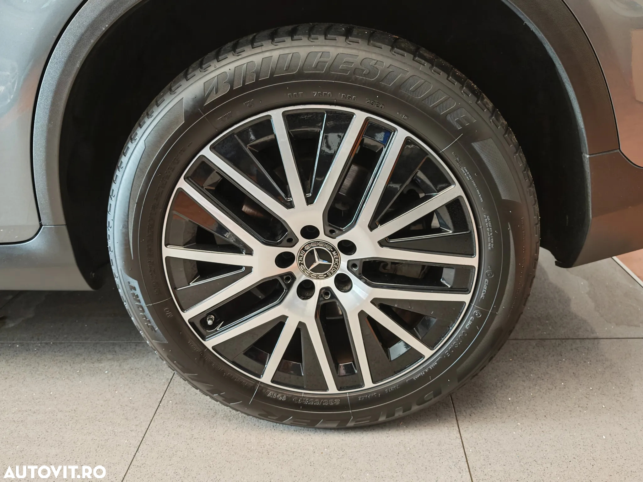 Mercedes-Benz GLC 300 d 4MATIC - 6