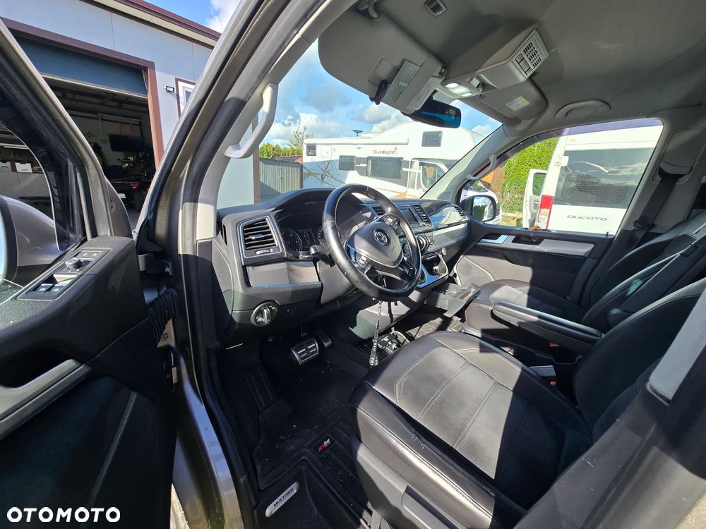 Volkswagen Multivan - 14