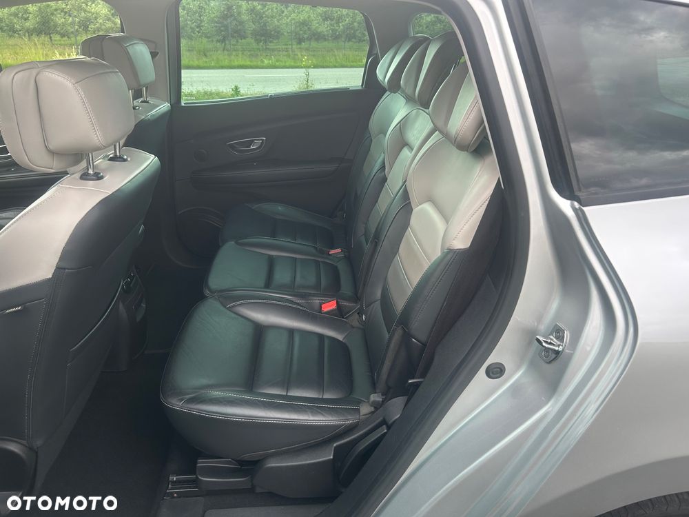 Renault Scenic - 10