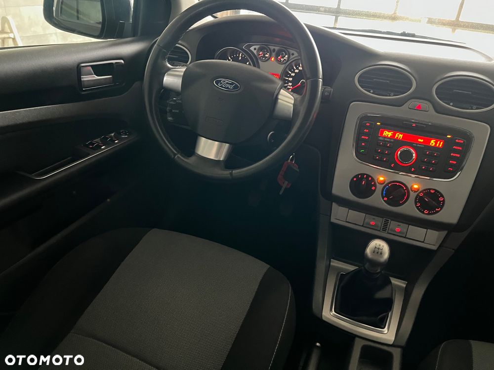 Ford Focus 1.6 TDCi Trend ECOnetic - 16