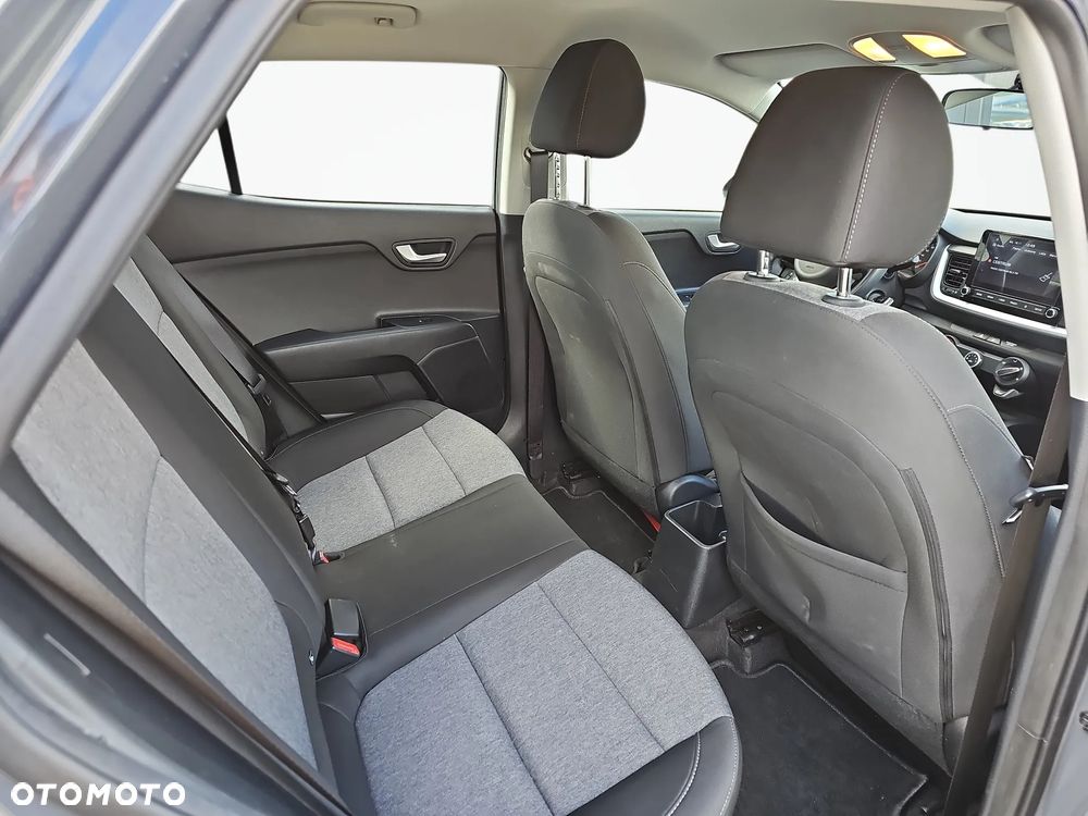 Kia Stonic 1.0 T-GDI M - 11