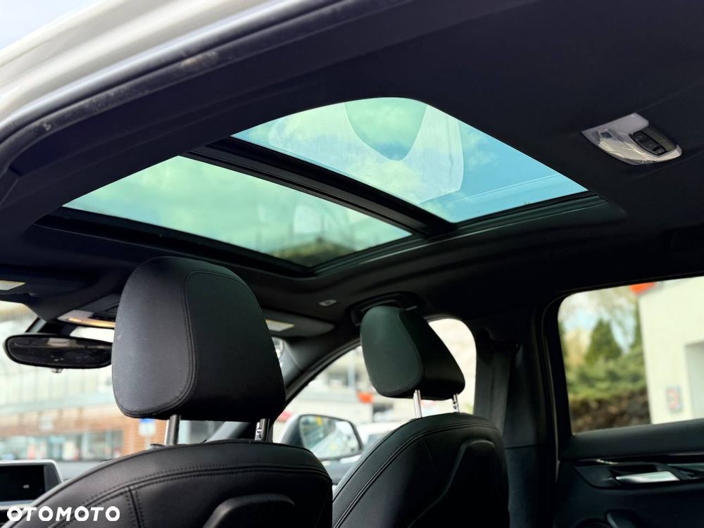 BMW X2 xDrive20i Advantage Plus - 14