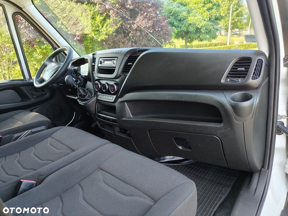Iveco Daily 50C17 3.0 170Km. Plandeka 2x FIRANA+Dach Odsuwany 9 Palet 4.88 m. WINDA 1500 KG !! JAK NOWY! Salon PL.!! - 28
