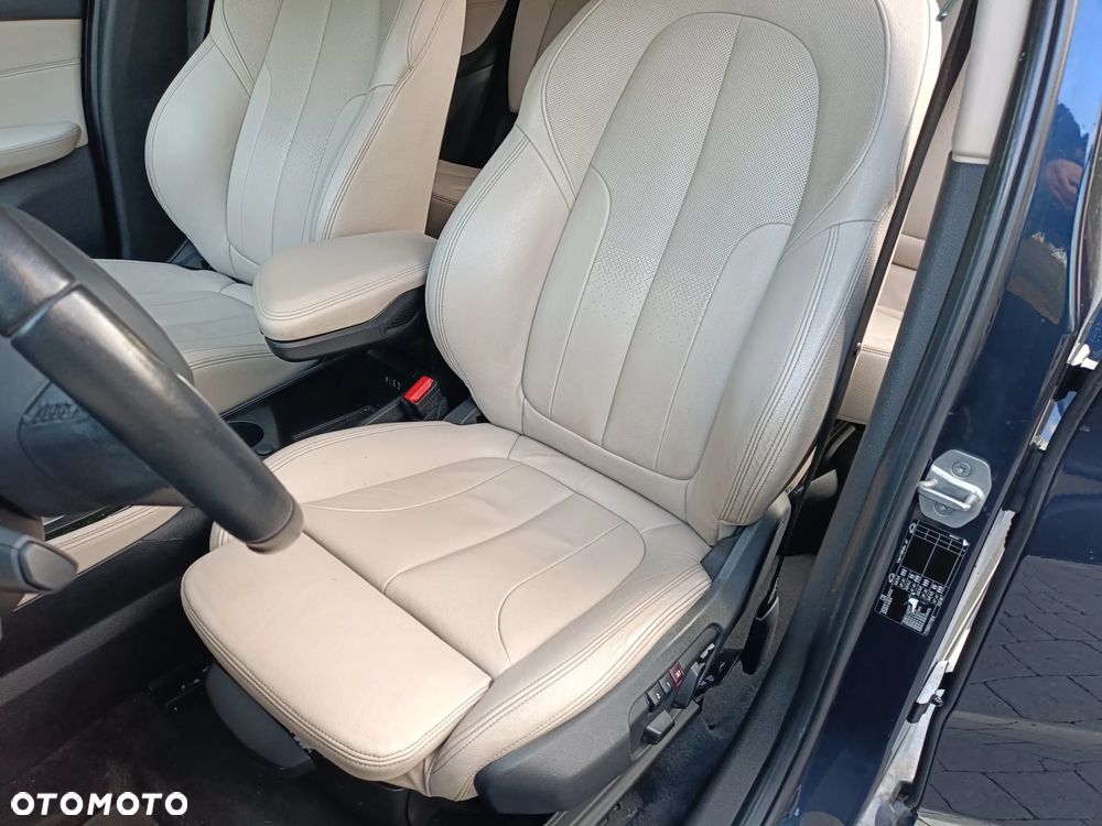 BMW Seria 2 218d Luxury Line sport - 22