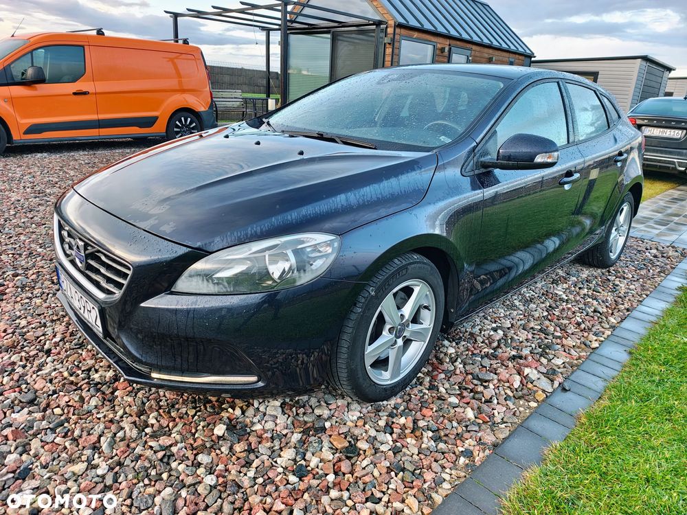 Volvo V40 D2 - 4