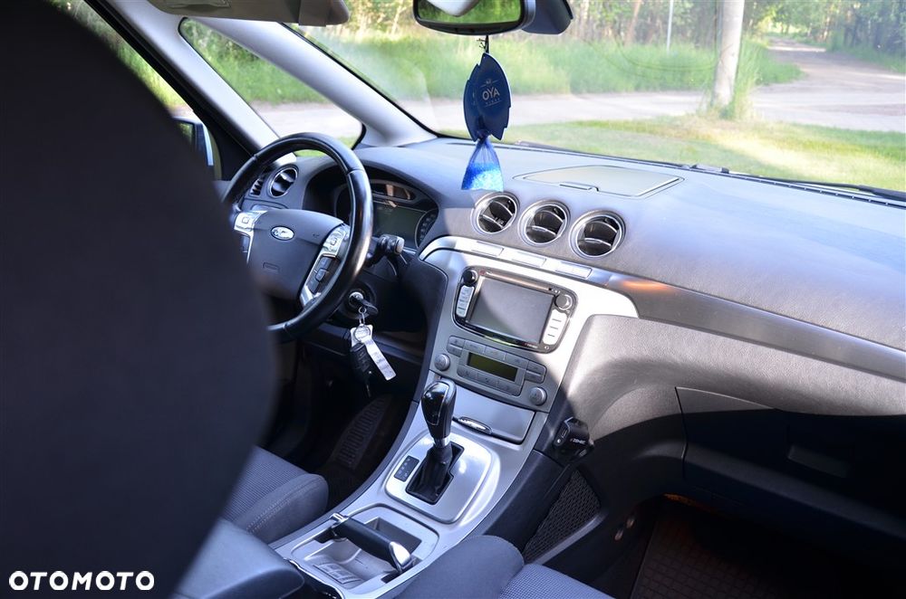 Ford S-Max 2.0 TDCi DPF Champions Edition - 9
