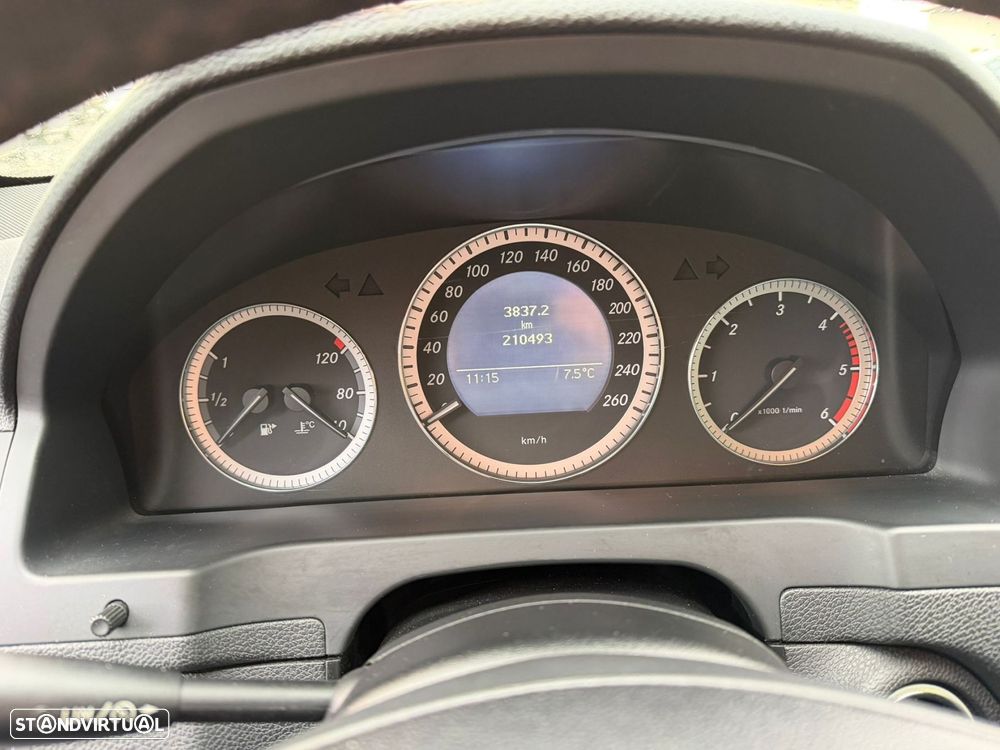 Mercedes-Benz C 200 CDi Classic BlueEfficiency - 35