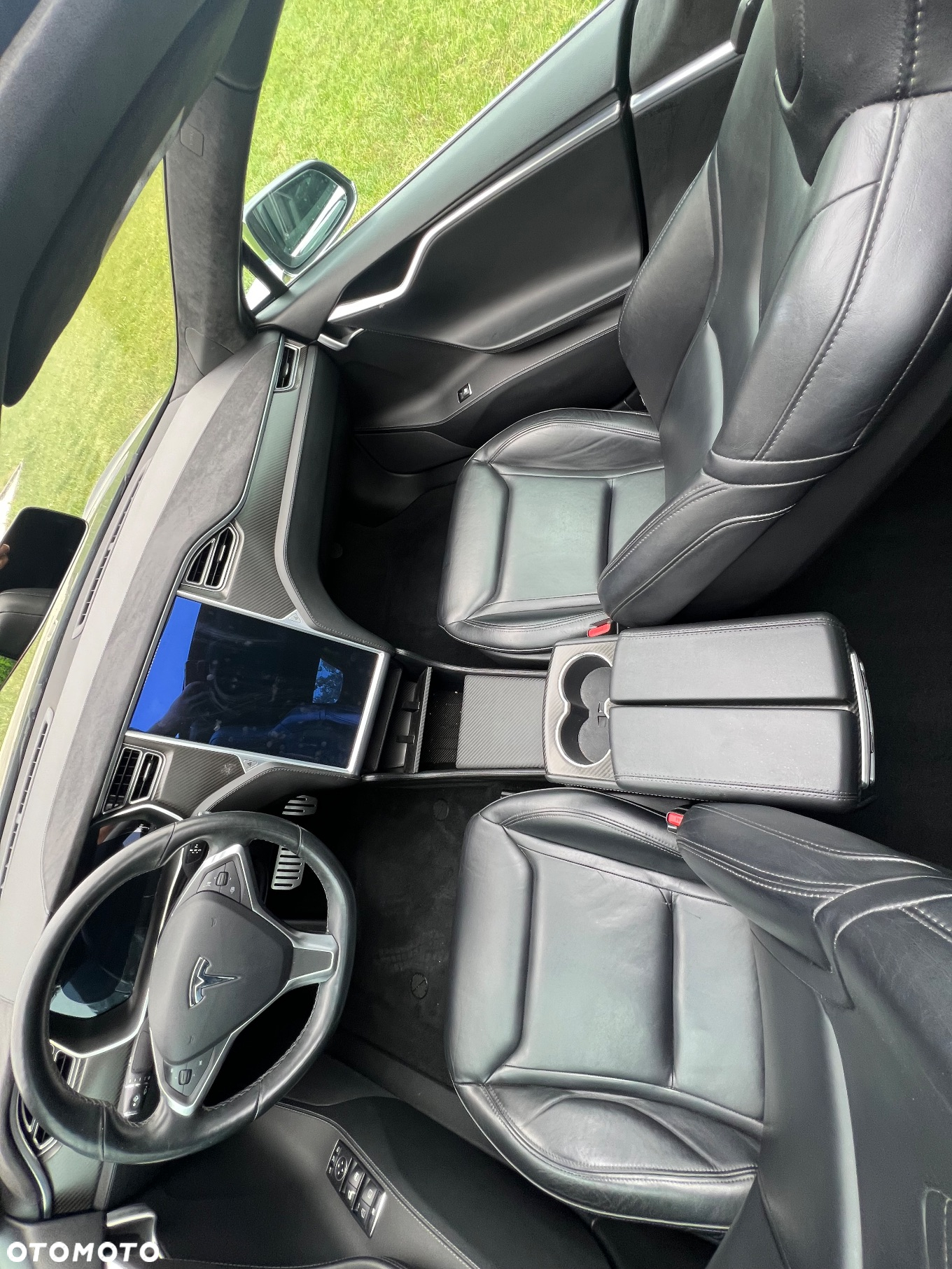 Tesla Model S Performance - 15