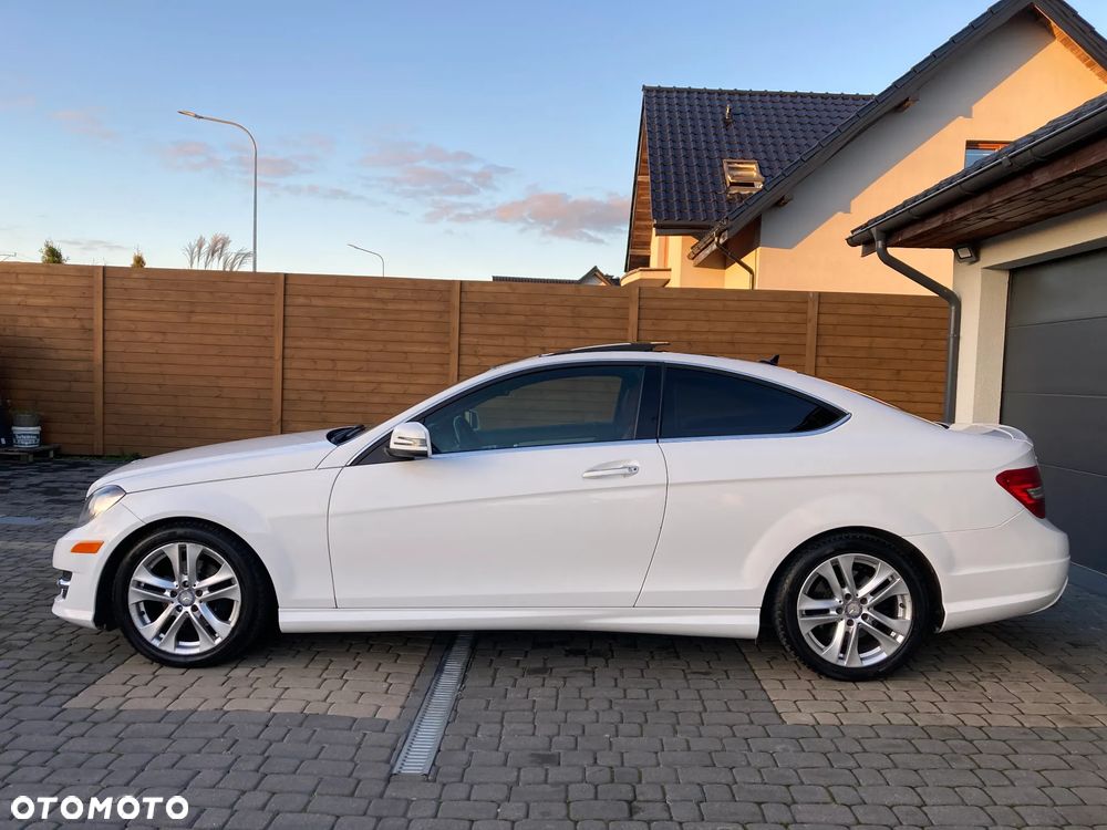 Mercedes-Benz Klasa C 250 7G-TRONIC Edition - 9