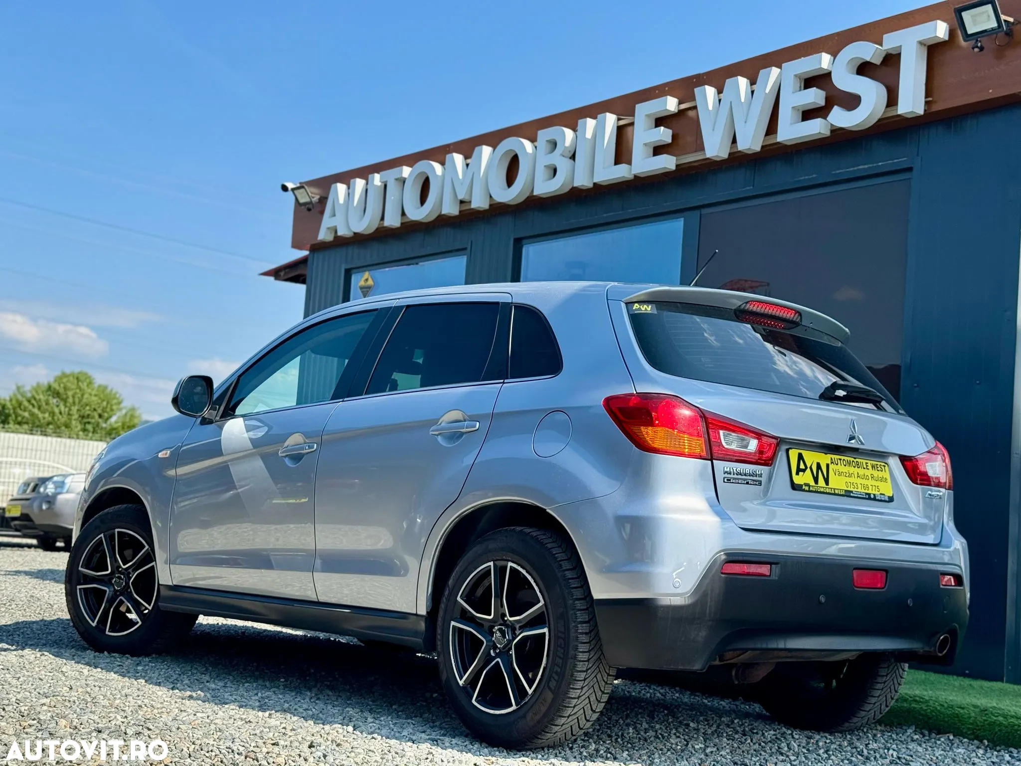 Mitsubishi ASX 1.8 DI-D 4WD Invite - 4