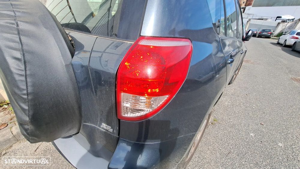 Toyota RAV4 XT5 2.2 D-4D - PARA PEÇAS - 11