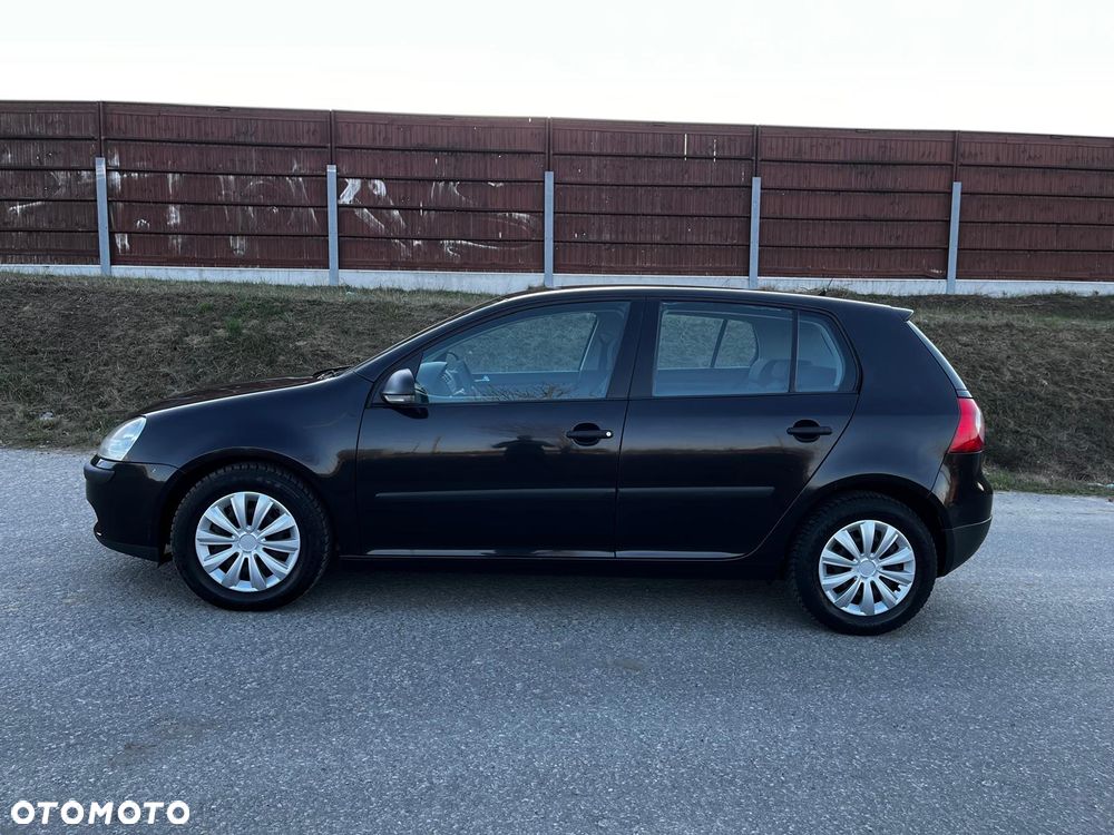 Volkswagen Golf - 9