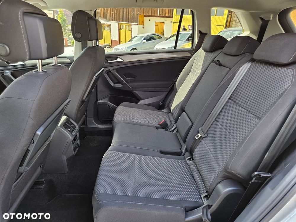 Volkswagen Tiguan Allspace 2.0 TSI 4Mot Comfortline DSG 7os - 12