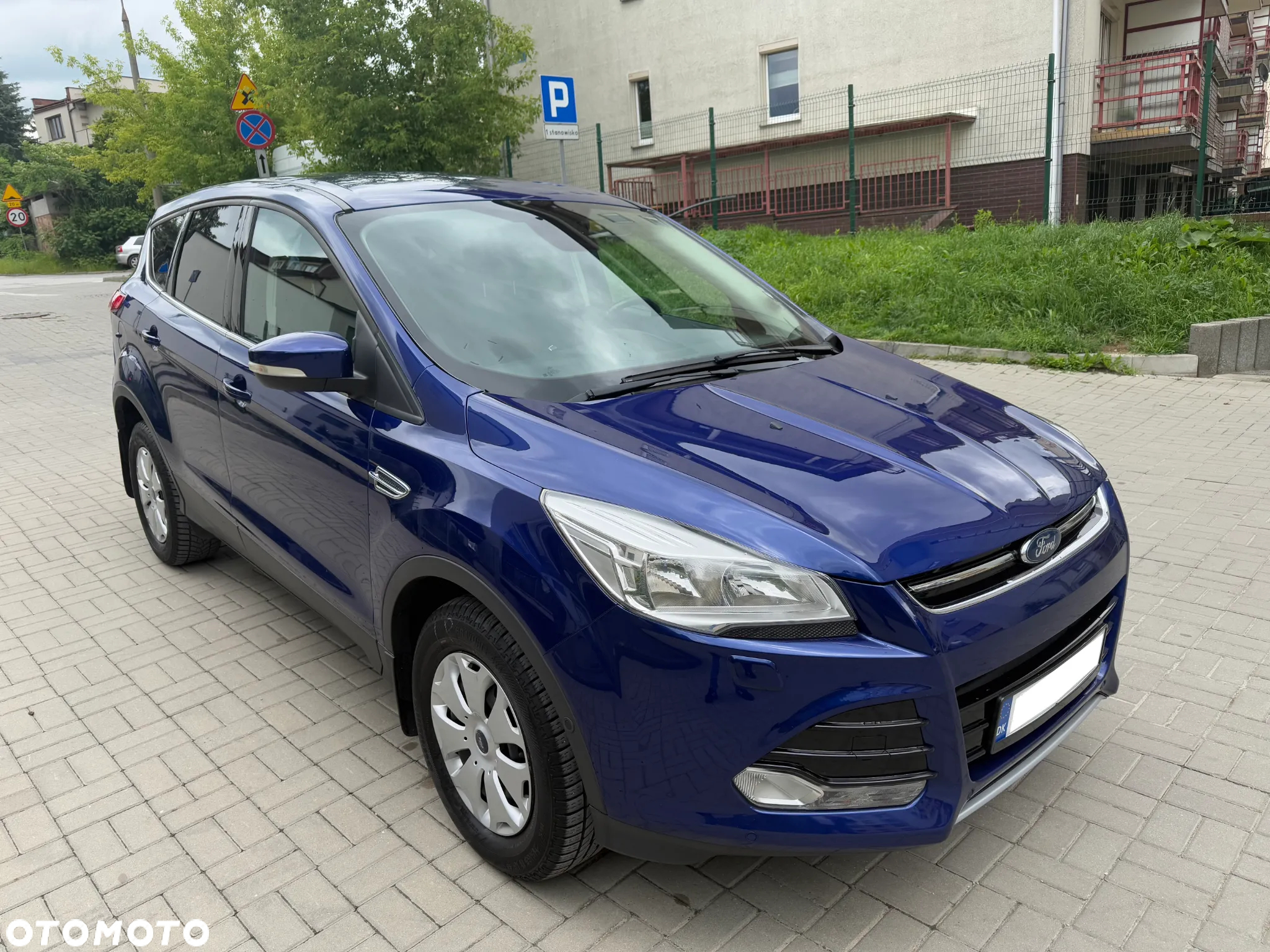 Ford Kuga 1.5 EcoBoost 2x4 Titanium - 2