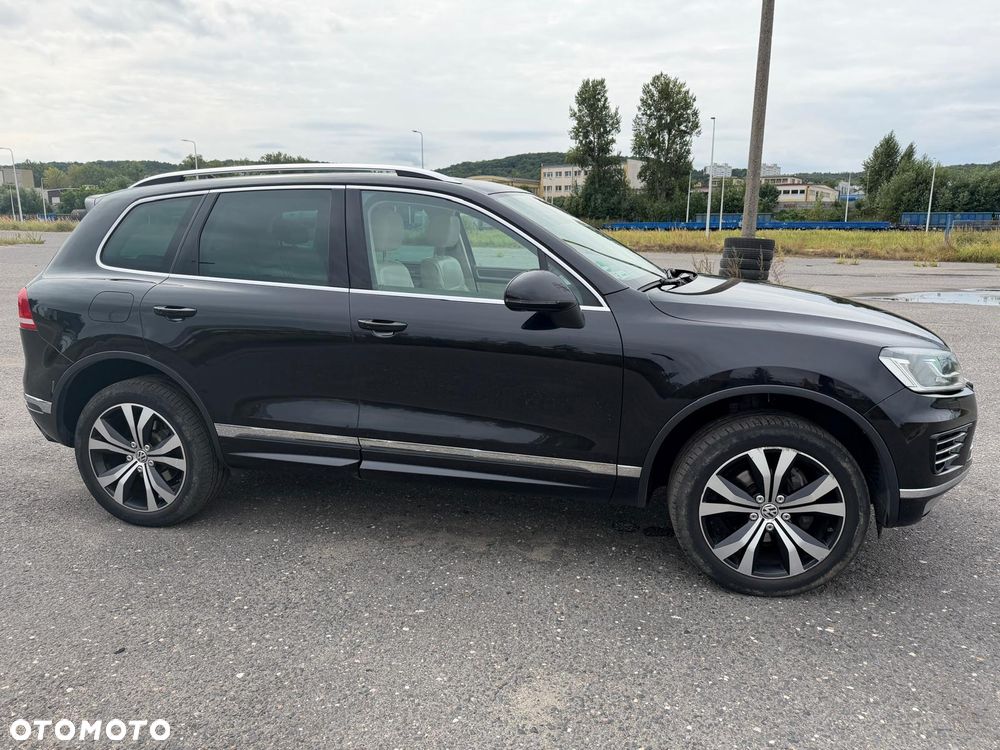 Volkswagen Touareg 3.0 V6 TDI BMT Perfectline R-Style - 3
