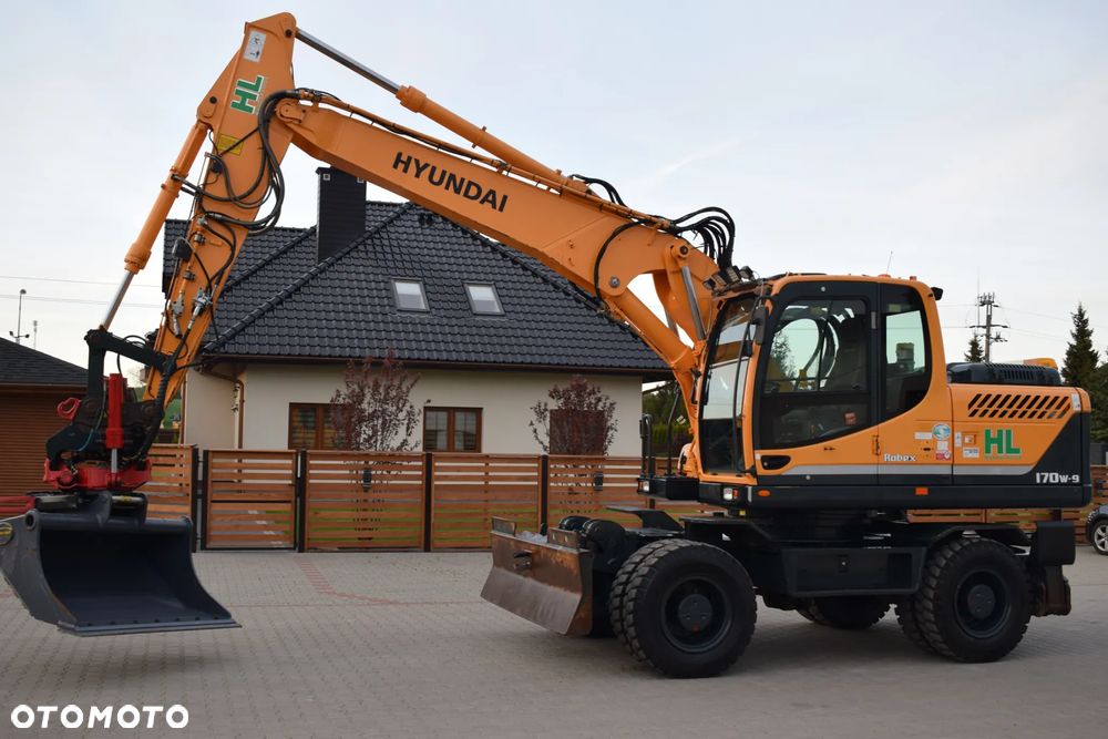 Hyundai 170W ROTOTILT - 5