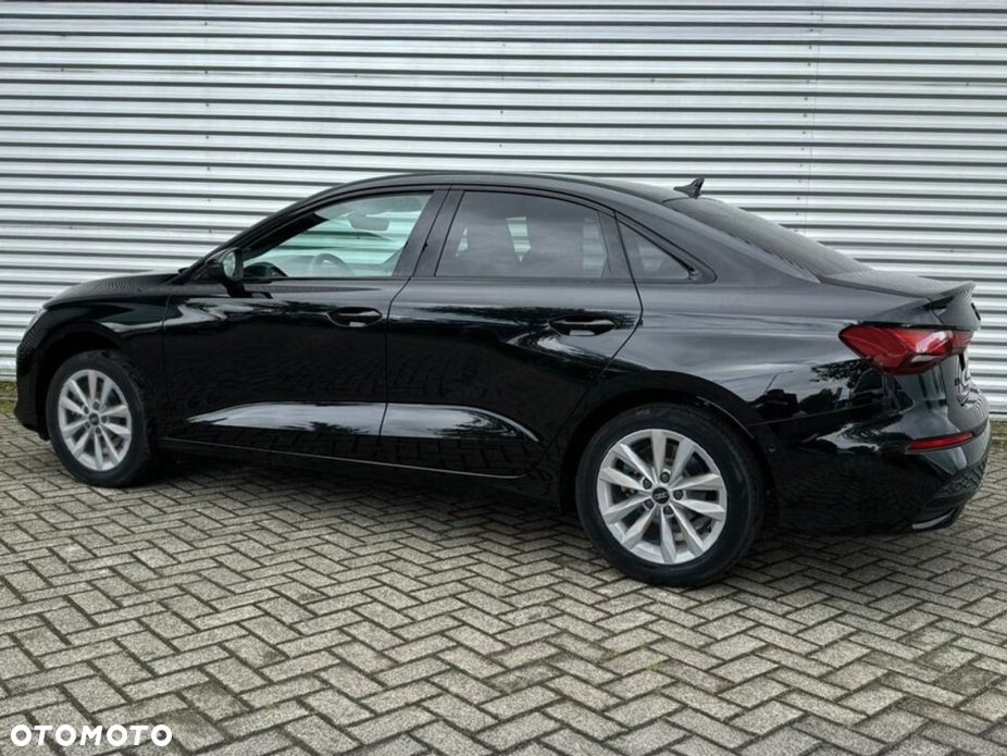 Audi A3 Limousine 30 TFSI mHEV S tronic - 3