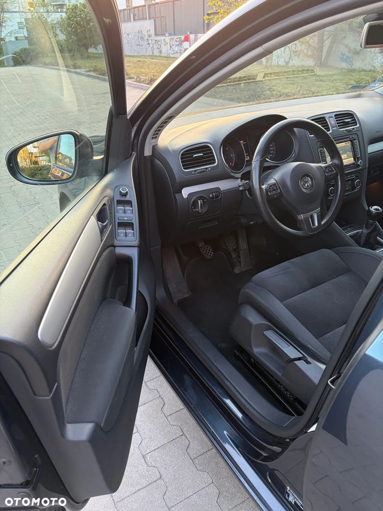 Volkswagen Golf 2.0 TDI Highline - 11