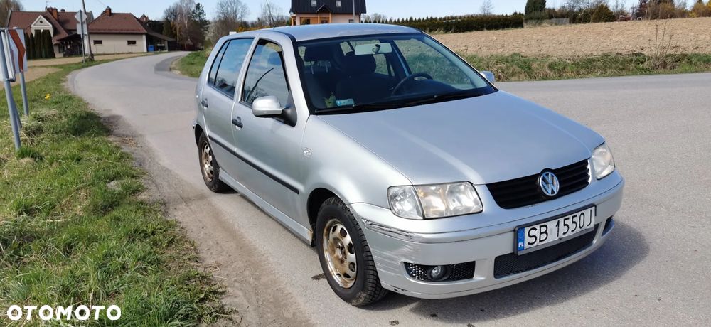 Volkswagen Polo 1.4 Basis - 3