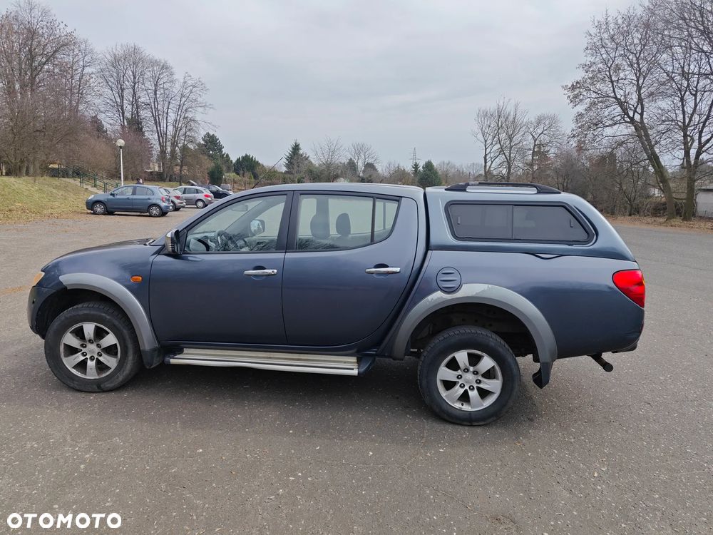 Mitsubishi L200 2.5 DID Intense - 8