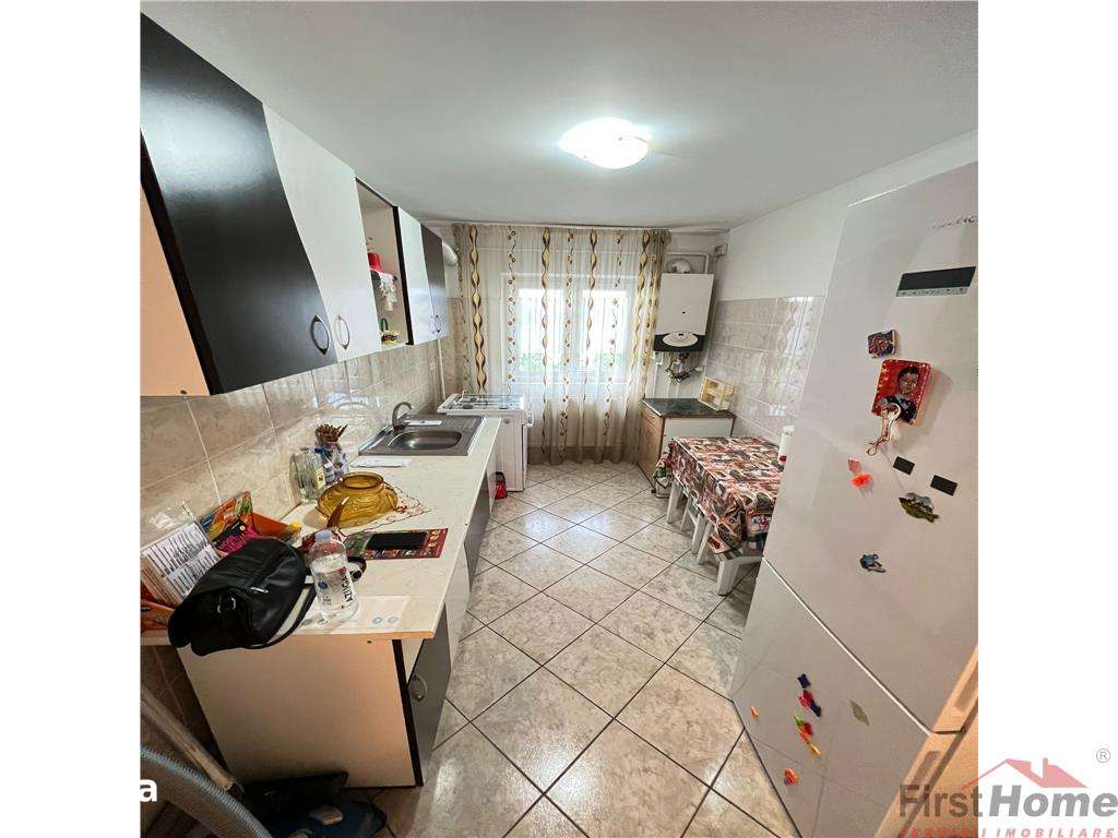 Apartament 2 camere, hol patrat, logie + balcon, zona Razboieni - Imagine principală: 2/14