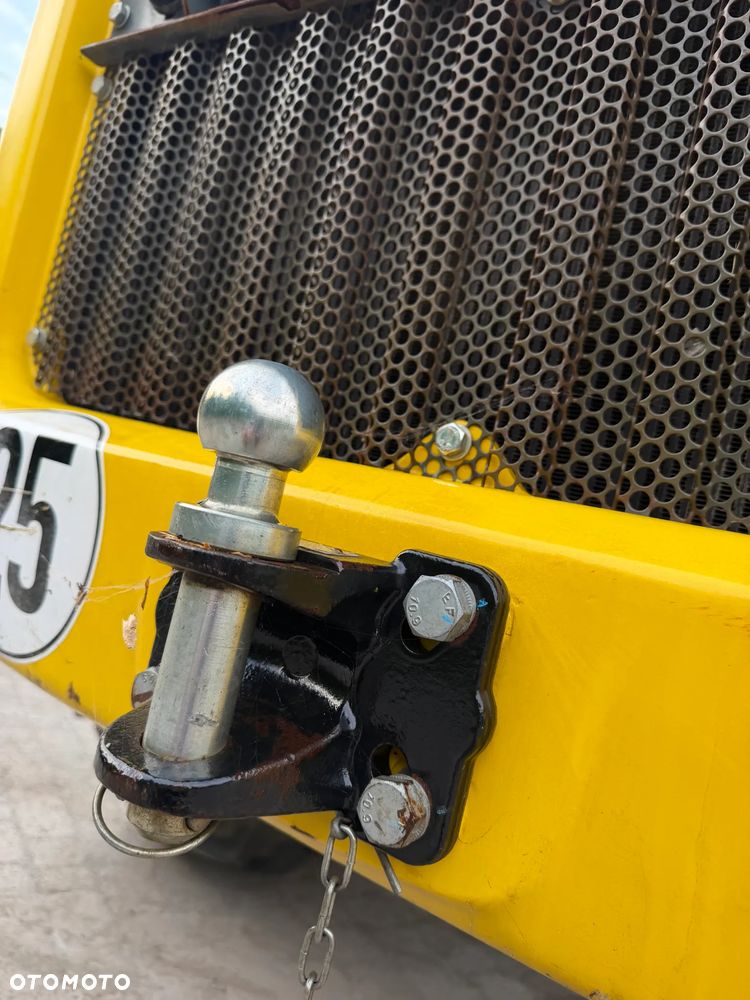 Wacker Neuson DW60 Wozidło Obrotowe 4x4. 6 ton ładowność z Pełną kabiną. OBROTOWA koleba 1350 mtg. 2021 rok. Jak nowe z salonu PERKINS turbo silnik. Pochodzi z Norweskiego Gospodarstwa Ziemniaczanego! Pełne sterowanie dżojstik REWERS HYDROSTATIC Ogrzewana Kabina Opony zero zużycia. Aktualna DEKRA. Kamery wysokiej jakośći! Zero luzów i wycieków. Szybka wolna jazda. Wielka Okazja. Ośswietlenie Rozbudowane. Hak kulka - 26