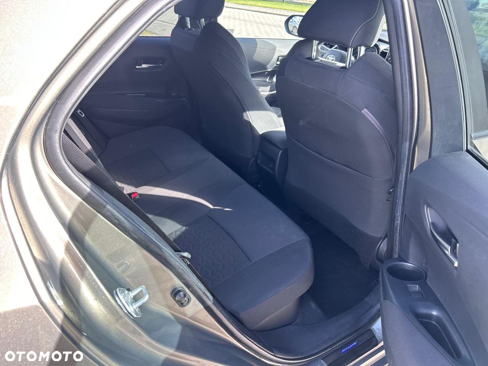 Toyota Corolla 1.8 Hybrid Comfort - 13