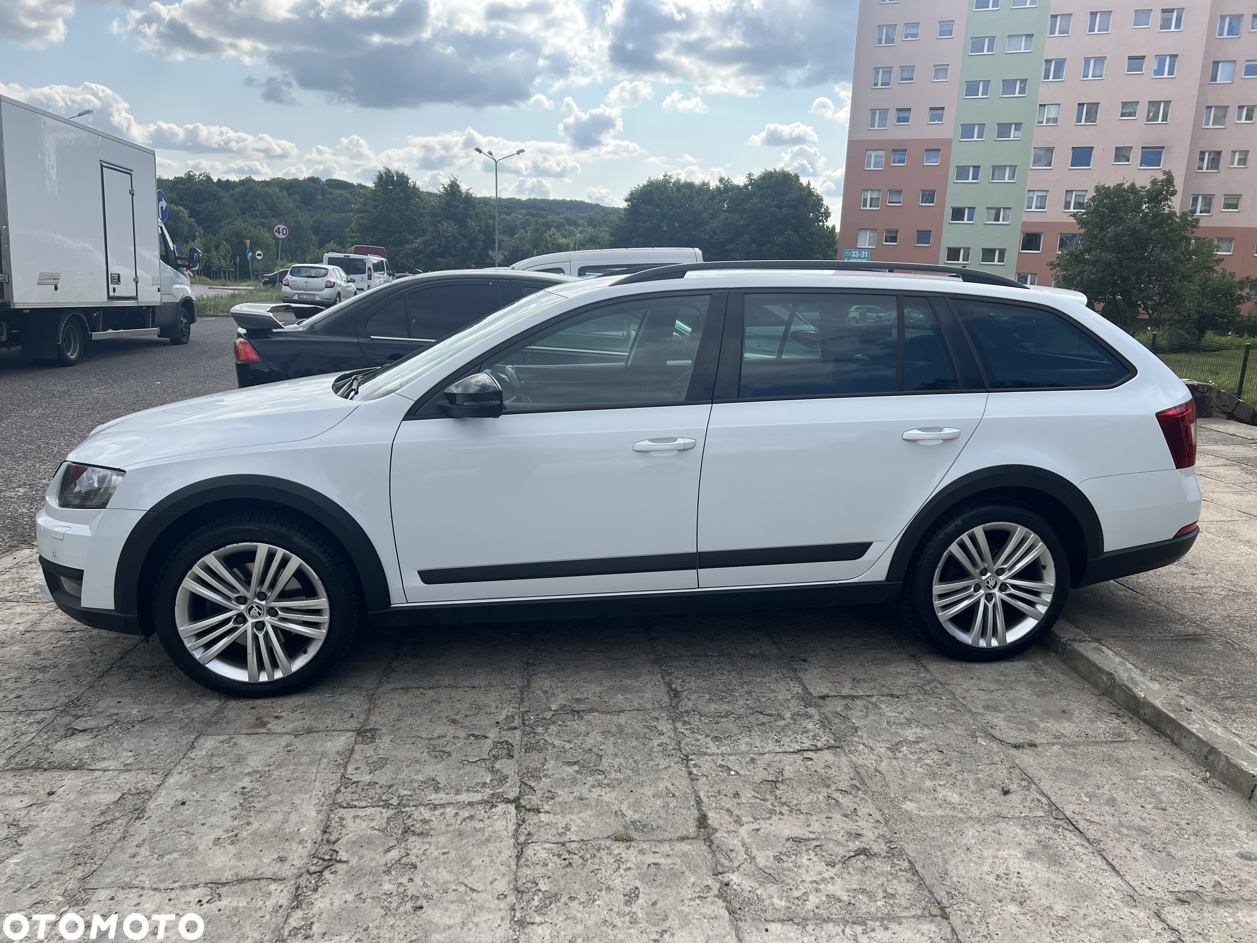 Skoda Octavia Scout 2.0 TDI 4x4 DSG - 14