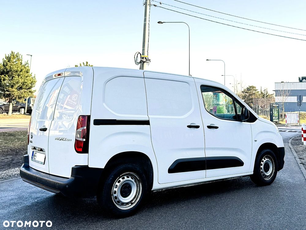Toyota PROACE CITY - 33