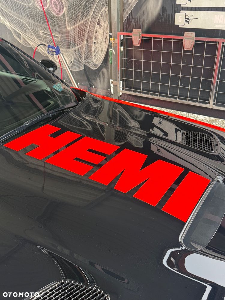 Dodge Challenger Automatik R/T Plus - 8