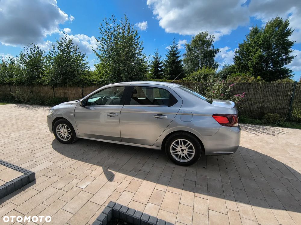 Peugeot 301 1.6 VTi Active - 1
