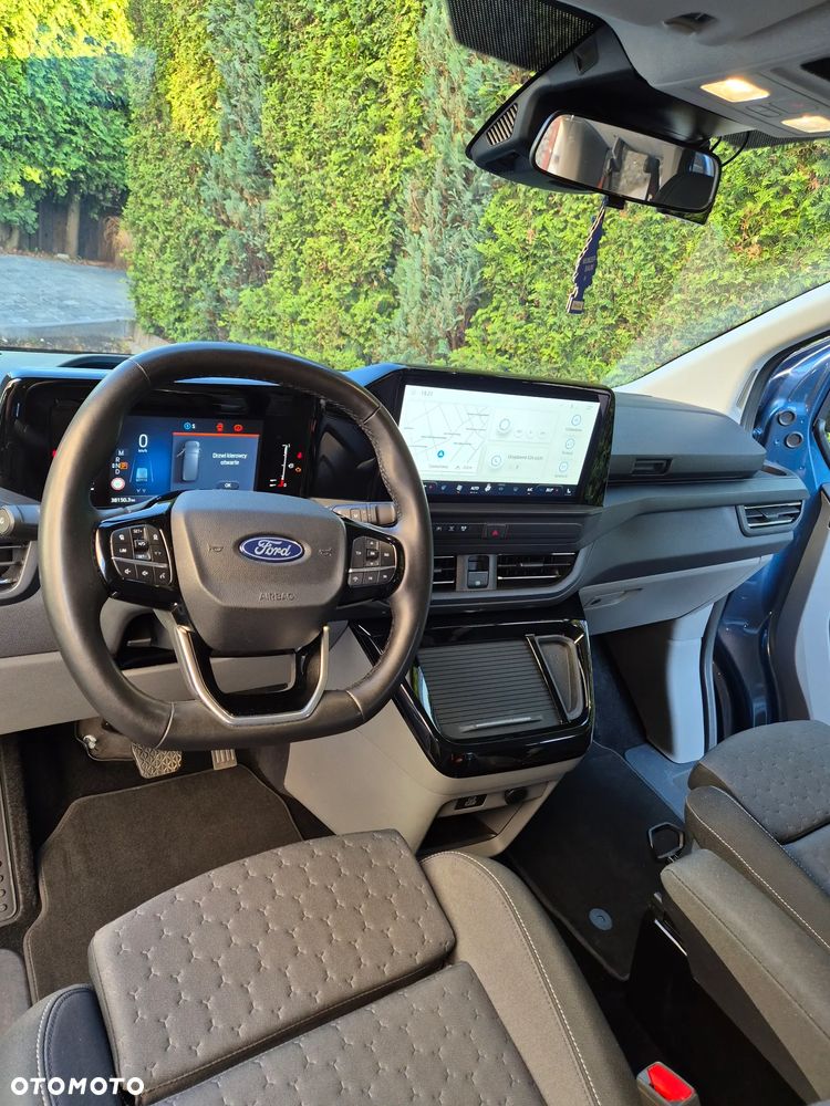 Ford Transit Custom - 8