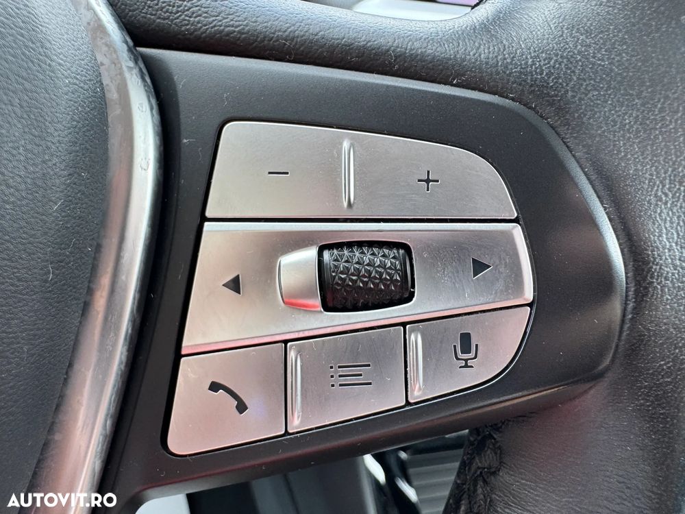 BMW X3 xDrive30e AT PHEV - 23