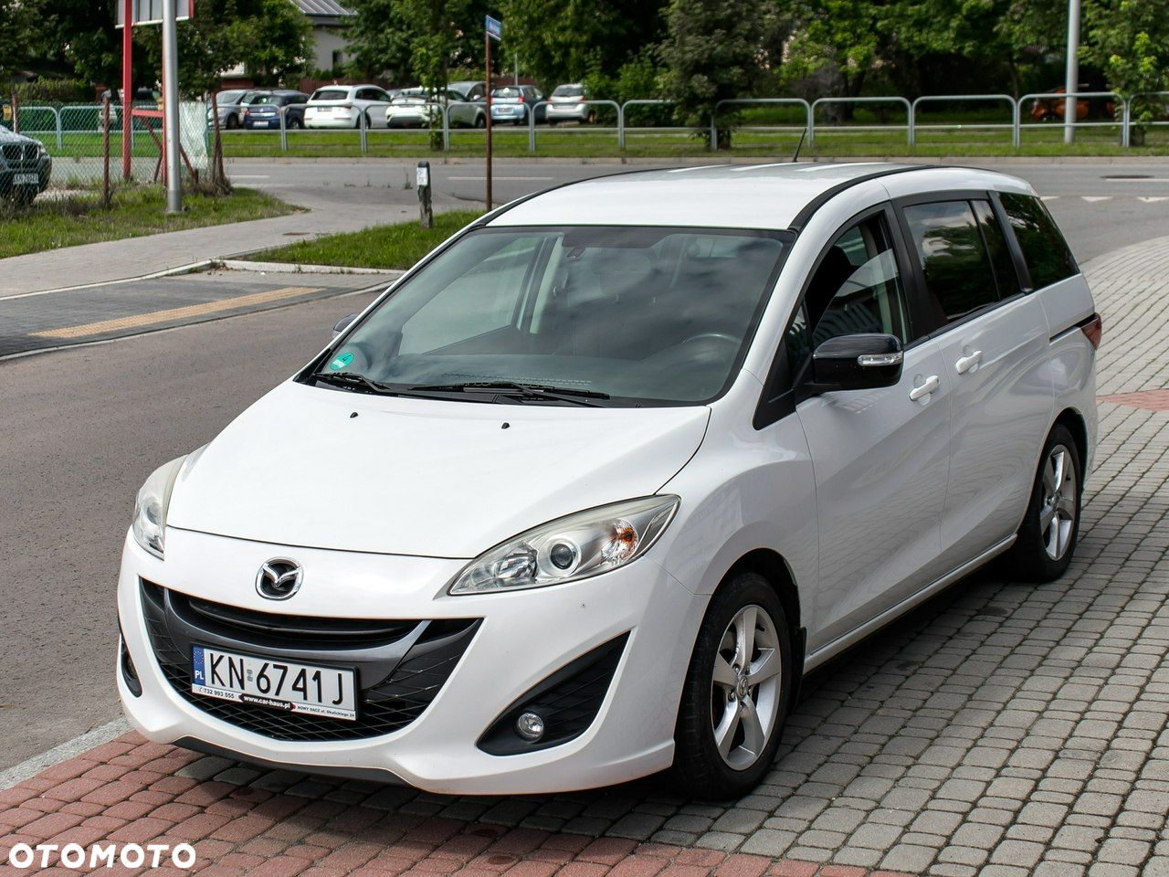 Mazda 5 - 5