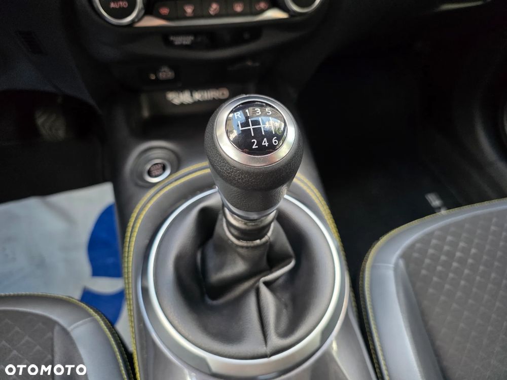 Nissan Juke 1.0 DIG-T Kiiro - 16