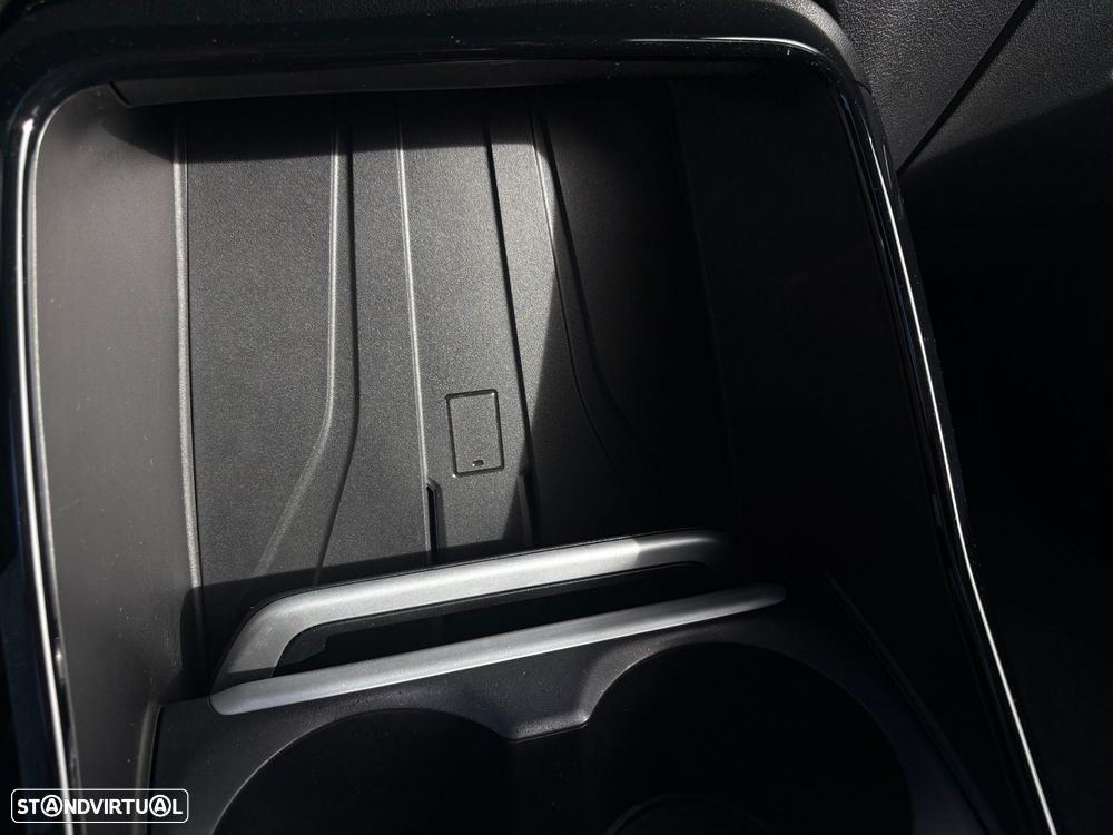 BMW 218 Active Tourer i Auto - 22